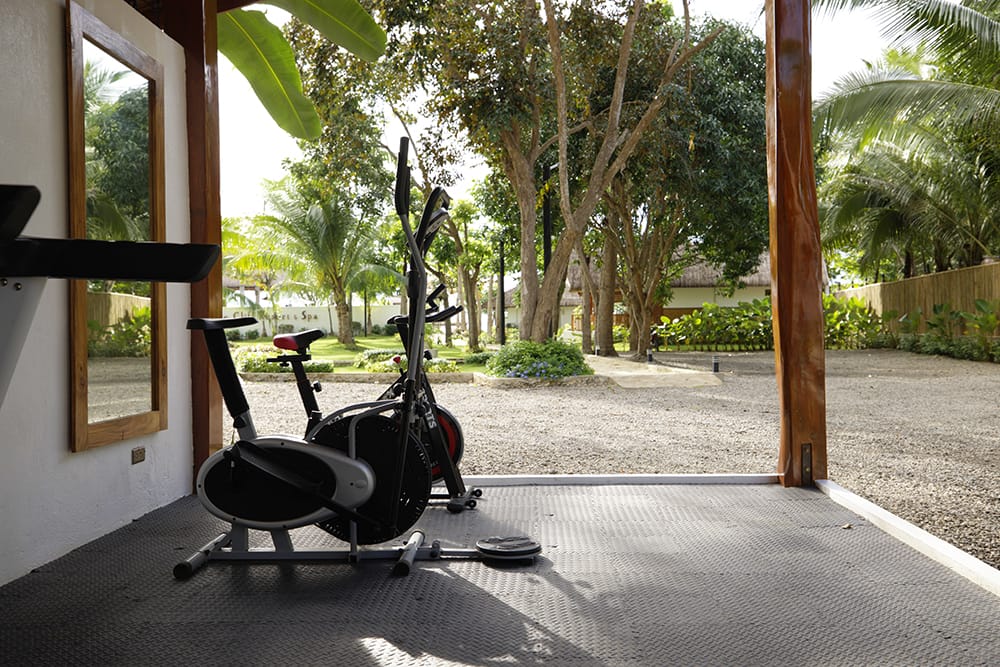 Outdoor gym equipment