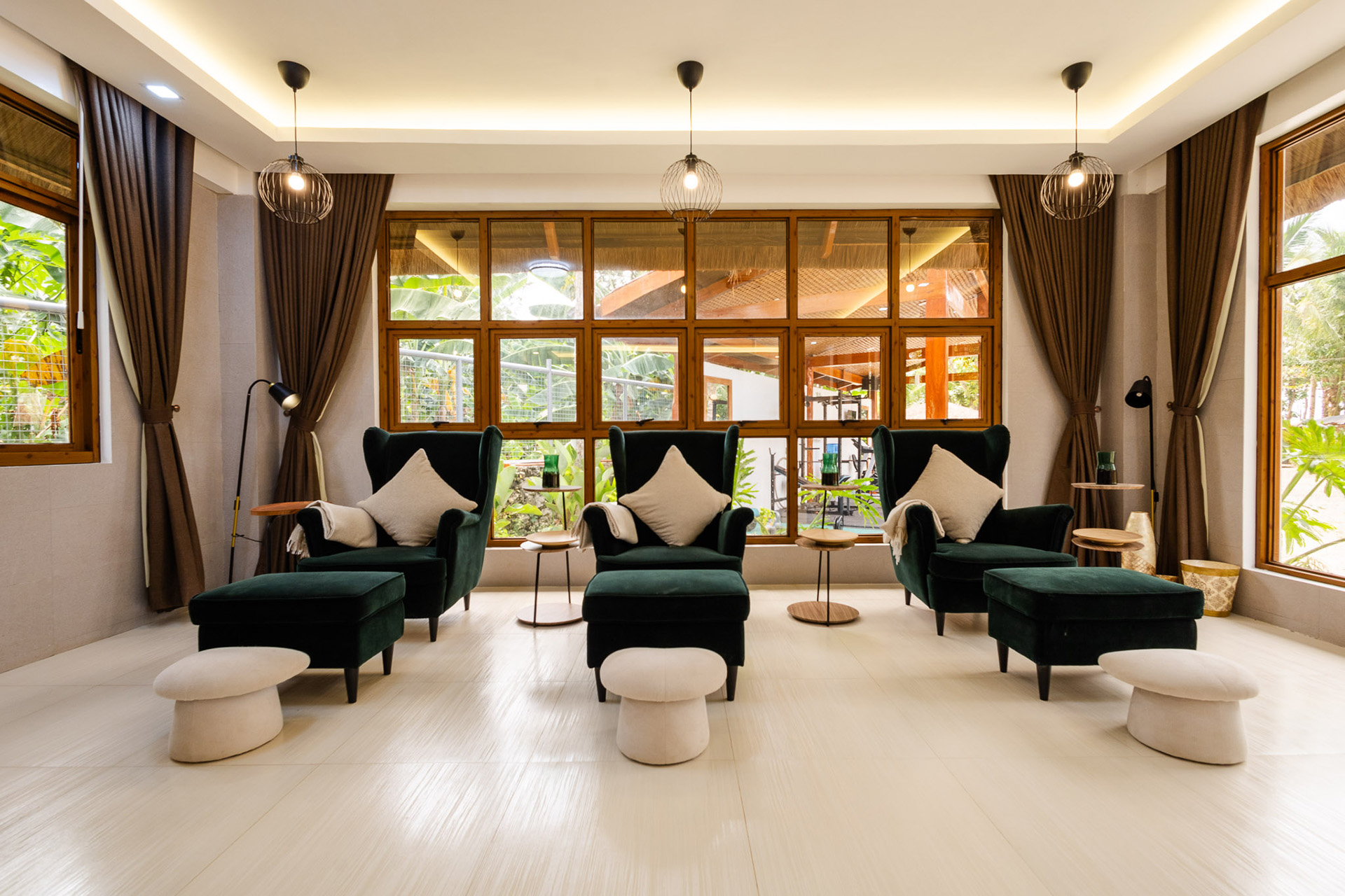 Lounge interior